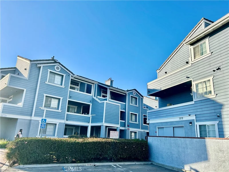 101 S Lakeview Avenue 101G, Placentia, CA 92870