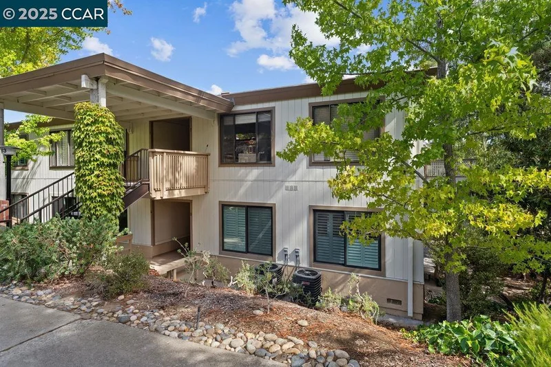 1163 Running Springs Rd 7, Walnut Creek, CA 94595