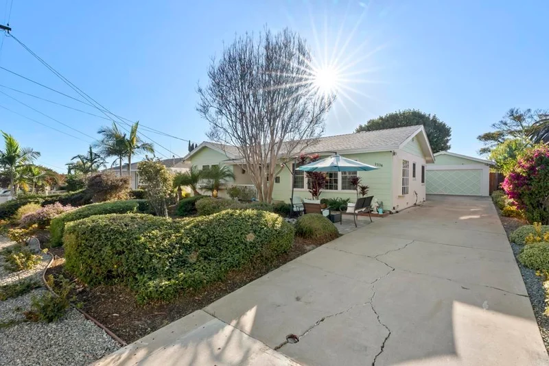 2536 Mulder Street, Lemon Grove, CA 91945