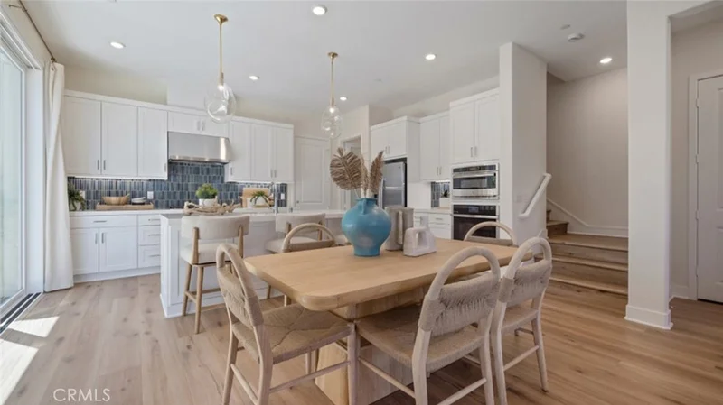 117 Dolores, Irvine, CA 92618