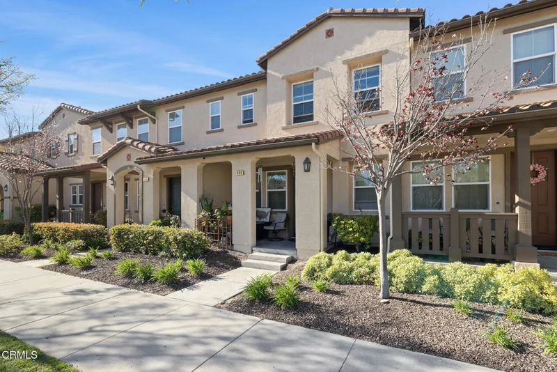 466 Garonne Street, Oxnard, CA 93036