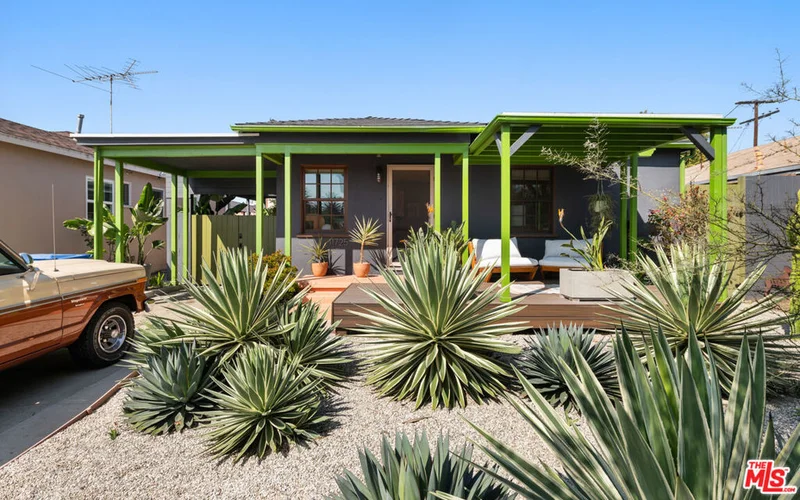 11725 Ayres Avenue, Los Angeles, CA 90064