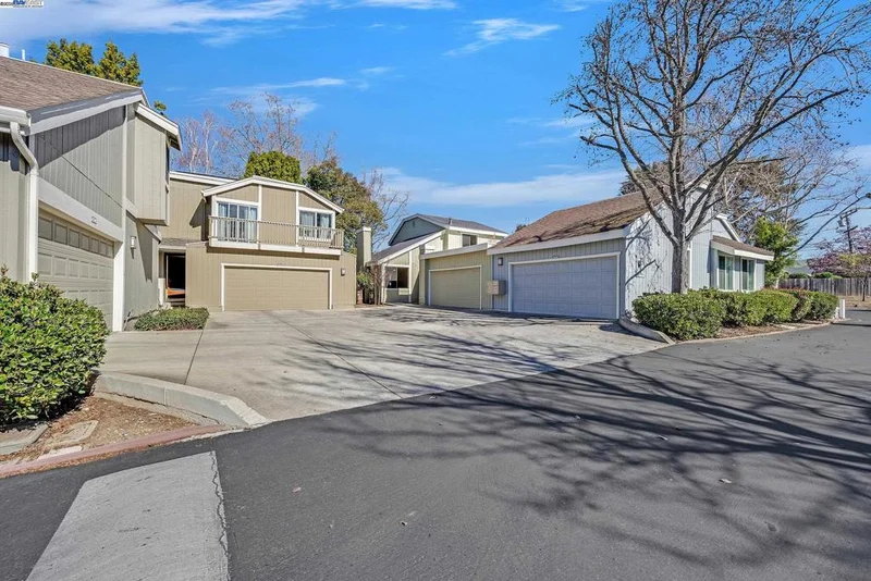 4245 Dubhe Ct., Concord, CA 94521-1838