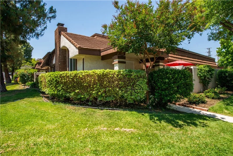 22421 Jeffrey Mark Court 1, Chatsworth, CA 91311