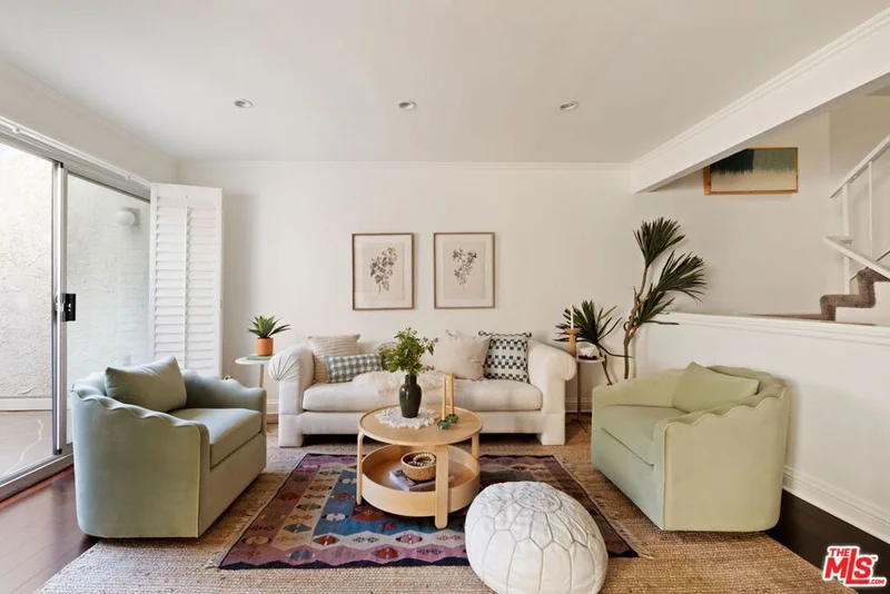 11818 Moorpark Street I, Studio City, CA 91604
