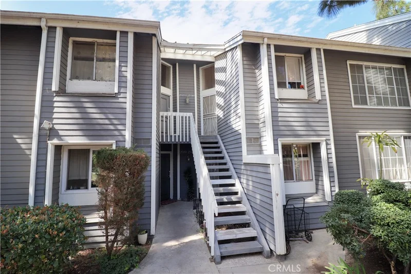 25349 Pine Creek Lane 11, Wilmington, CA 90744