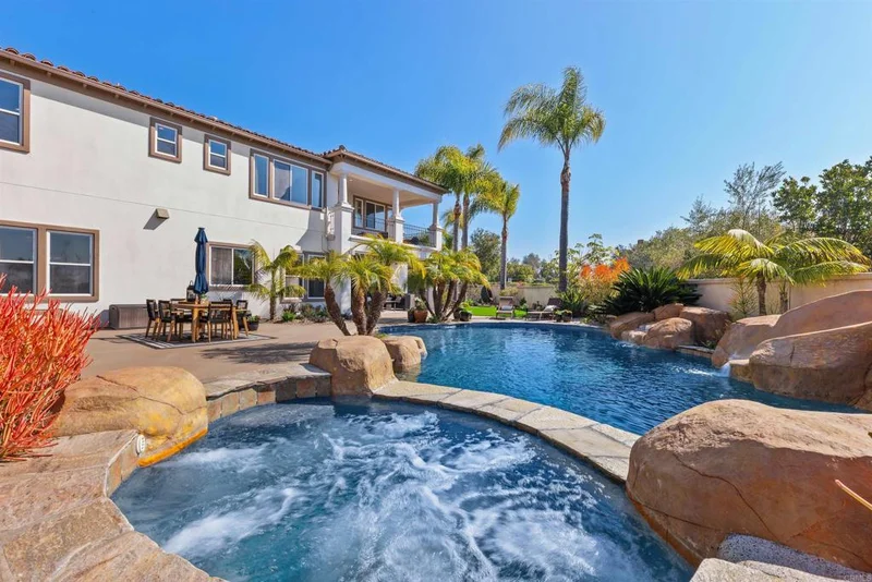 12440 Del Vino Ct, San Diego, CA 92130