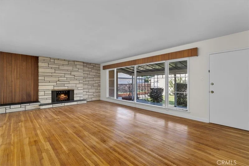 9047 Parrot Avenue, Downey, CA 90240