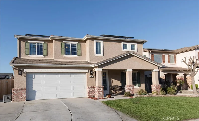 6185 E Sussex Way, Fresno, CA 93727