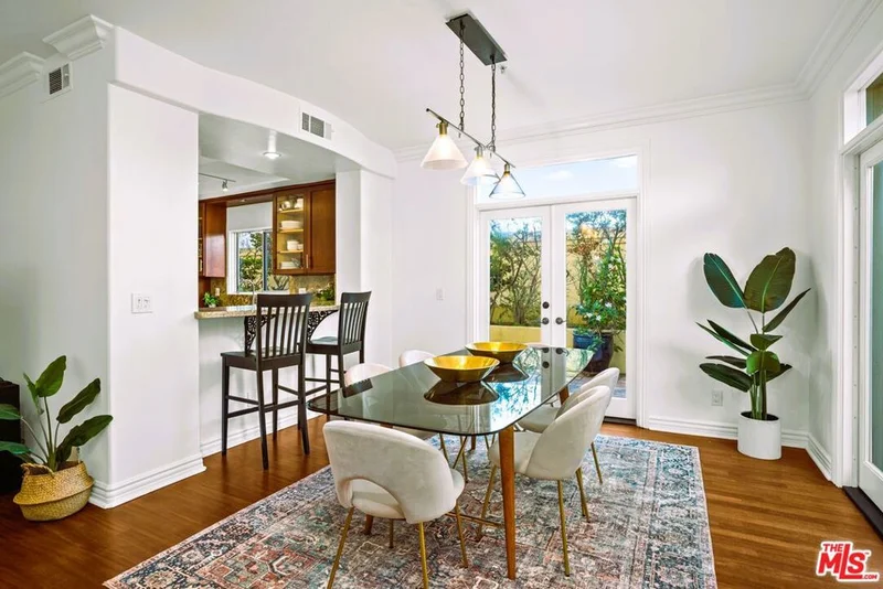 2311 Schader Drive 104, Santa Monica, CA 90404