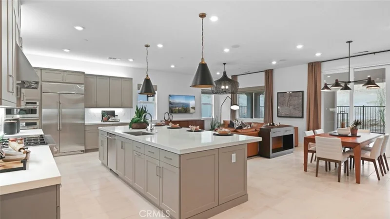 29654 Paseo Capilla, Valencia, CA 91354