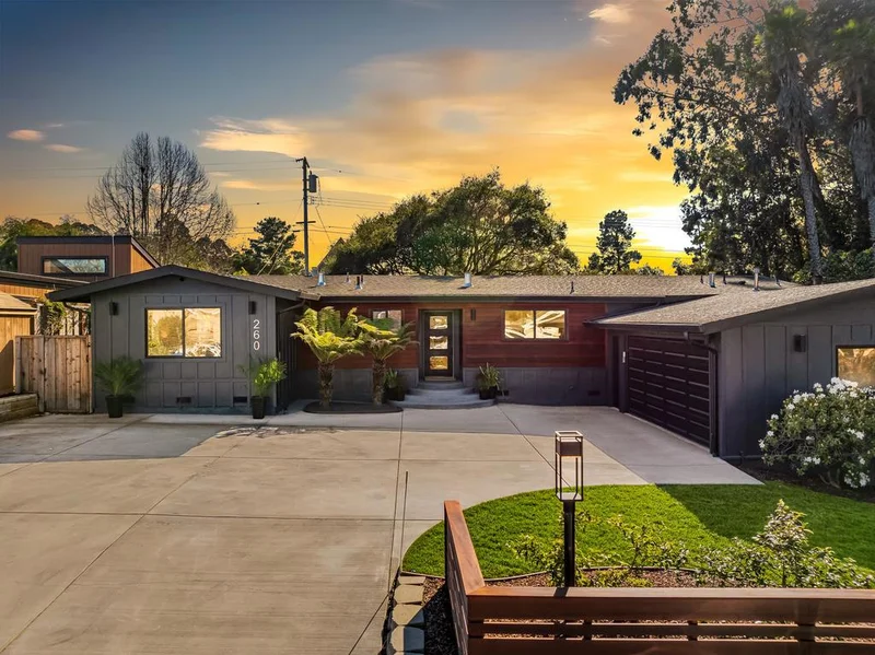 260 Alturas Way, Soquel, CA 95073