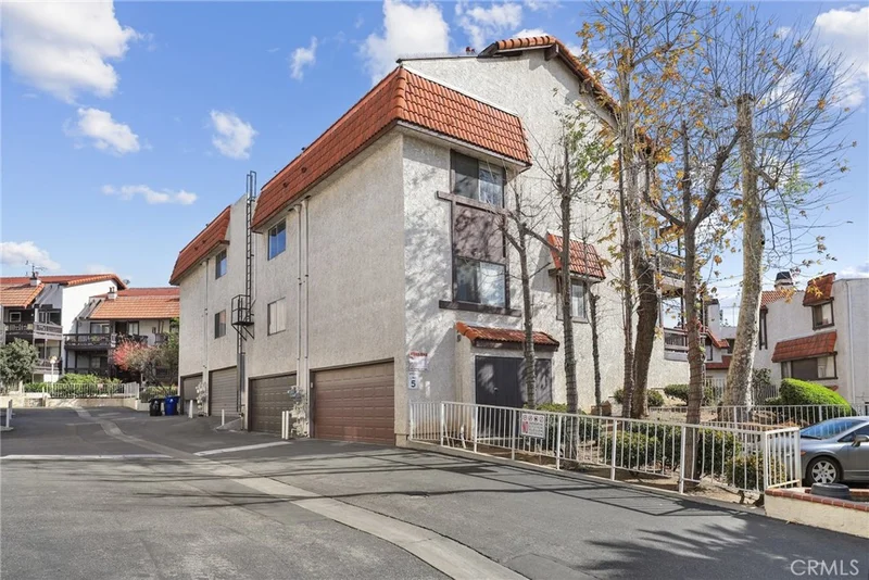 12330 Osborne Street 84, Pacoima, CA 91331