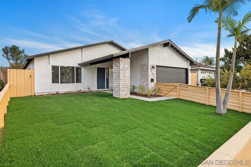 11271 Avenida Del Gato, San Diego, CA 92126