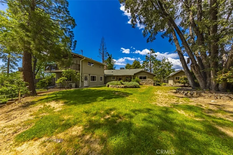 51739 Cedar Drive, Oakhurst, CA 93644