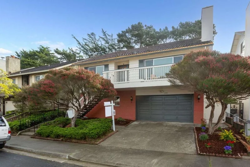 2285 Wexford Avenue, South San Francisco, CA 94080