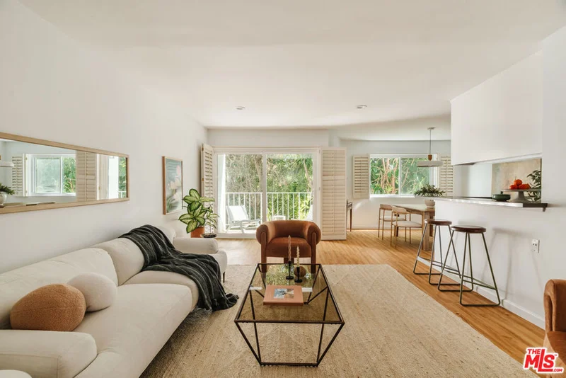 4520 Natick Avenue 206, Sherman Oaks, CA 91403
