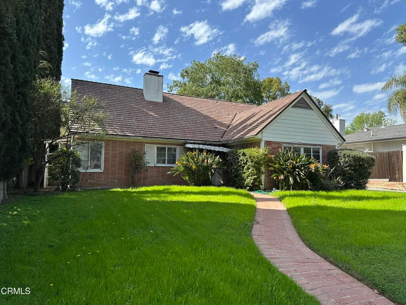415 S Greenwood Avenue, Pasadena, CA 91107