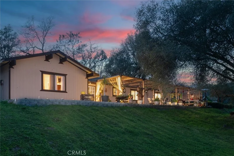 42612 John Muir Drive, Coarsegold, CA 93614