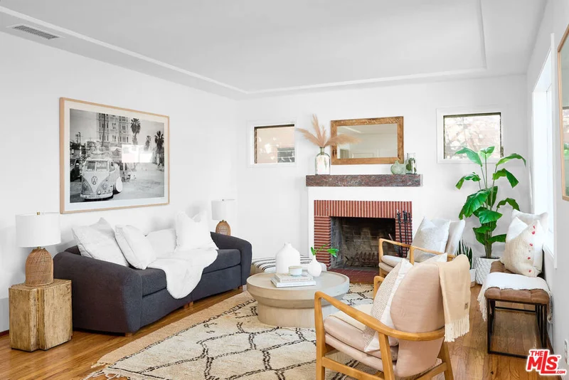 1158 Grant Avenue, Venice, CA 90291
