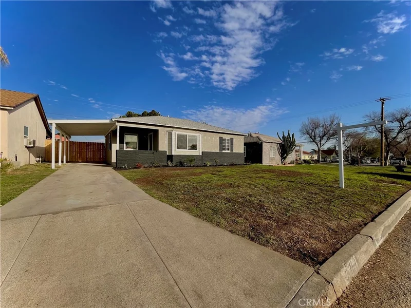 2719 N Lugo Avenue, San Bernardino, CA 92404