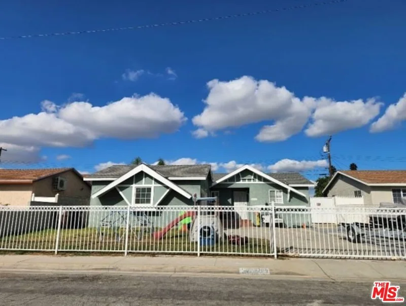 2709 W Billings Street, Compton, CA 90220