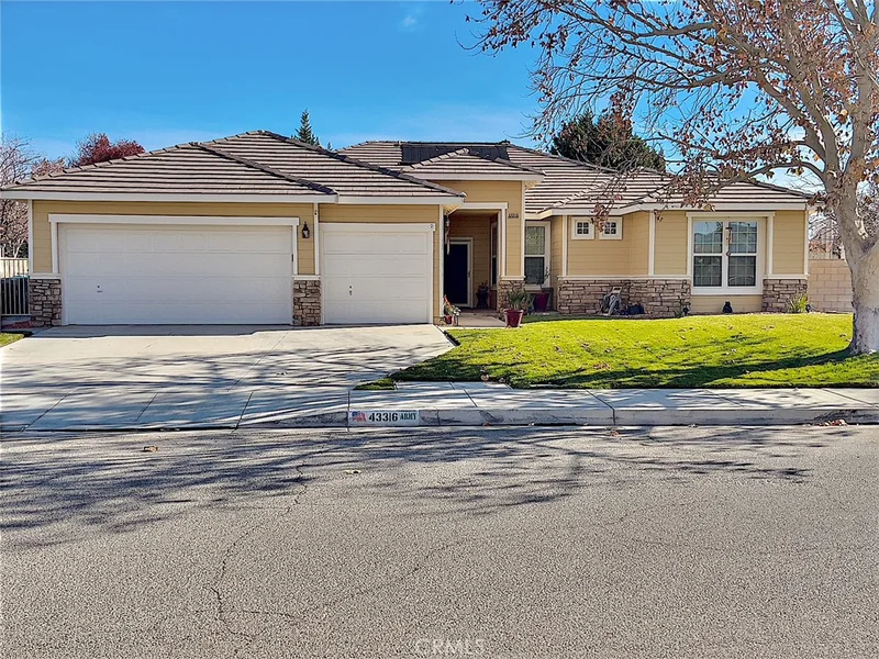43316 46th Street W, Lancaster, CA 93536