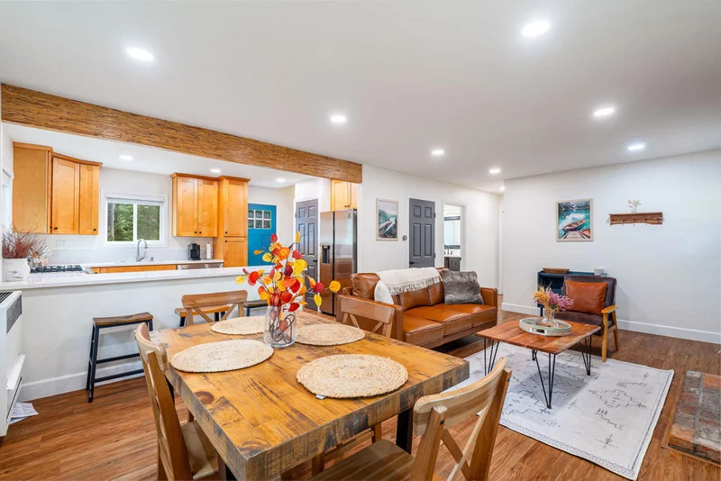 25402 Lodge Road, Idyllwild, CA 92549