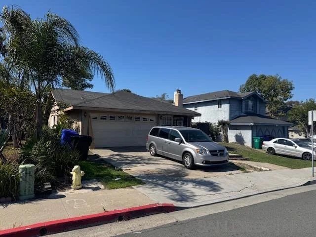 898 Valencia Pkwy, San Diego, CA 92114