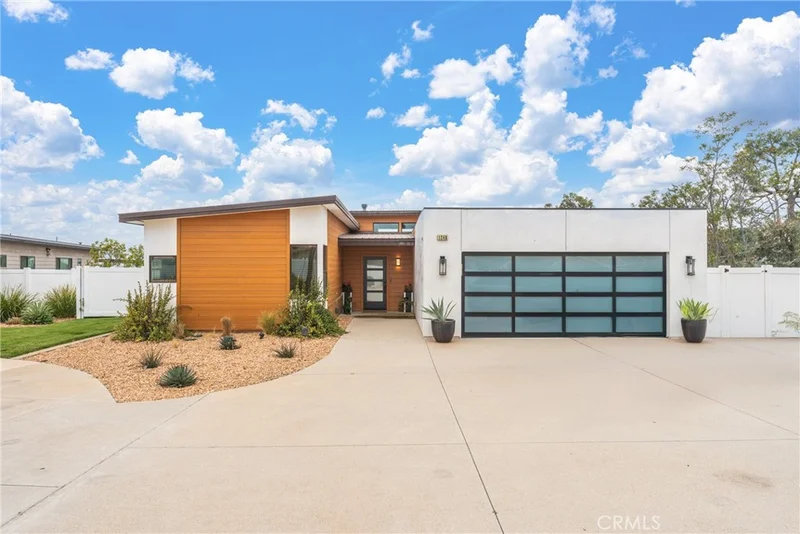 1248 Holly Lane, Calimesa, CA 92320
