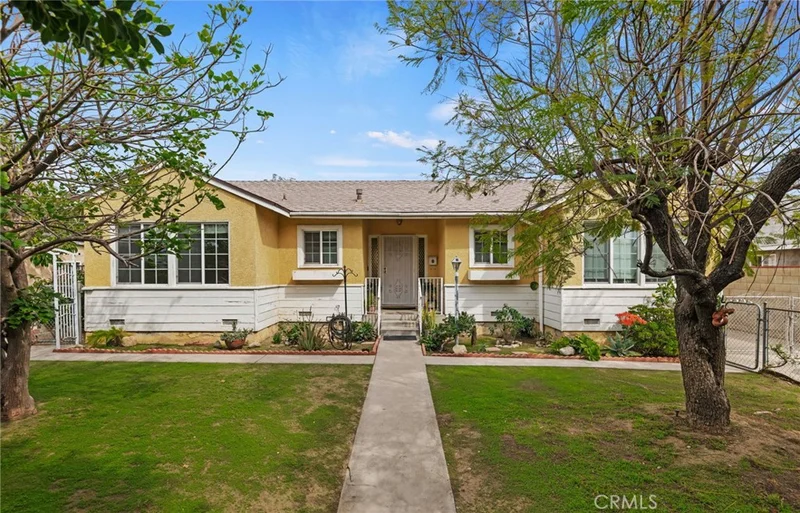 10420 Oneida Avenue, Pacoima, CA 91331
