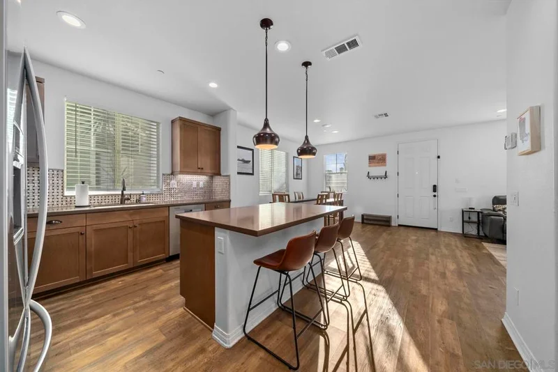 524 Heron, Imperial Beach, CA 91932