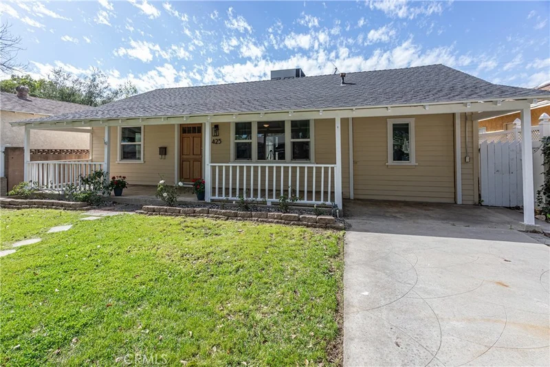 425 N Lincoln Street, Burbank, CA 91506