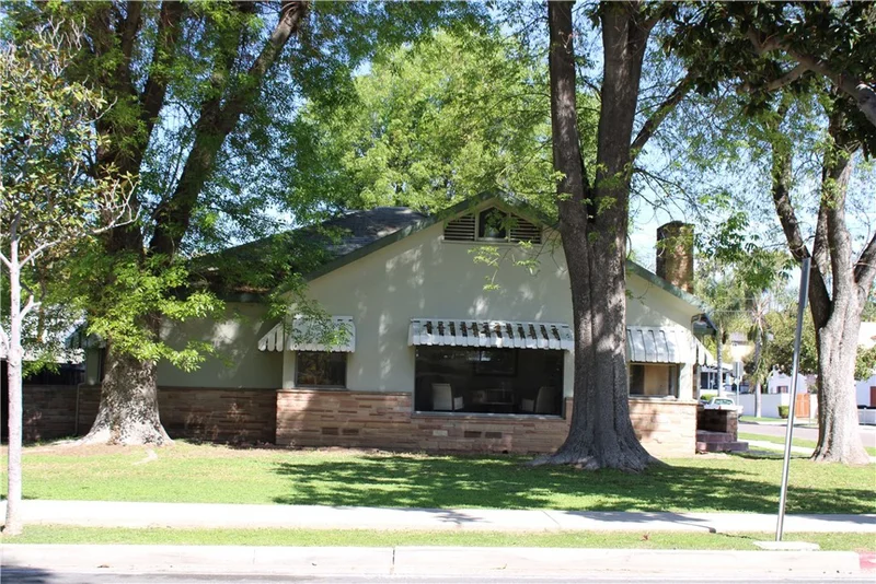 301 Malvern Avenue, Fullerton, CA 92832