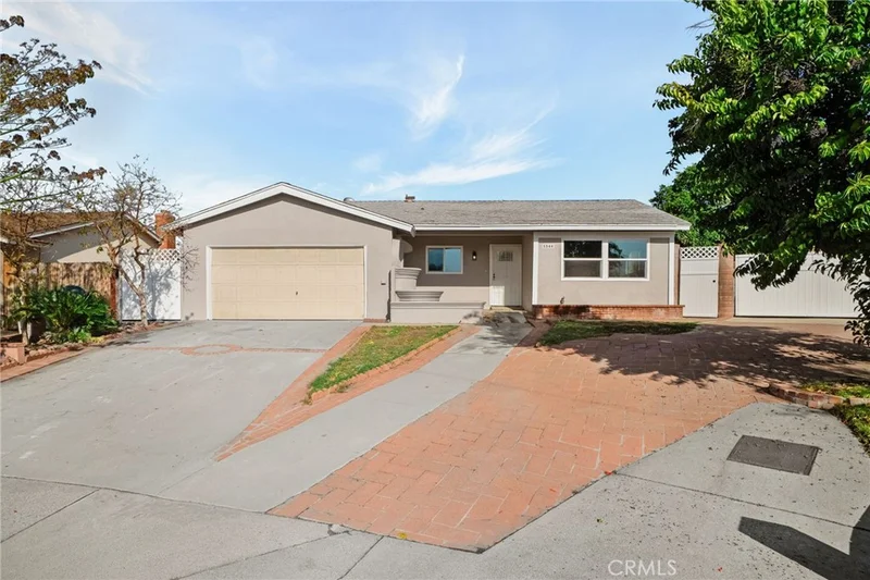 5544 Caroline, Montclair, CA 91763