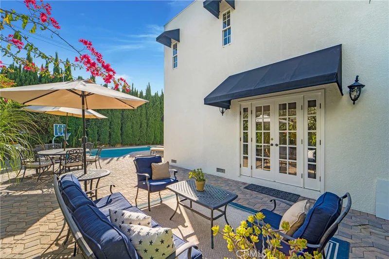 1867 Samar Drive, Costa Mesa, CA 92626