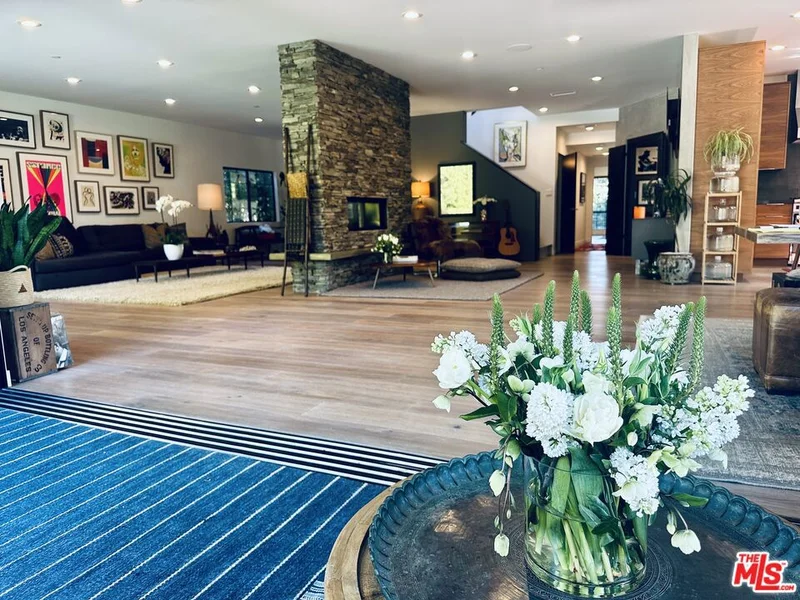 515 Georgina Avenue, Santa Monica, CA 90402