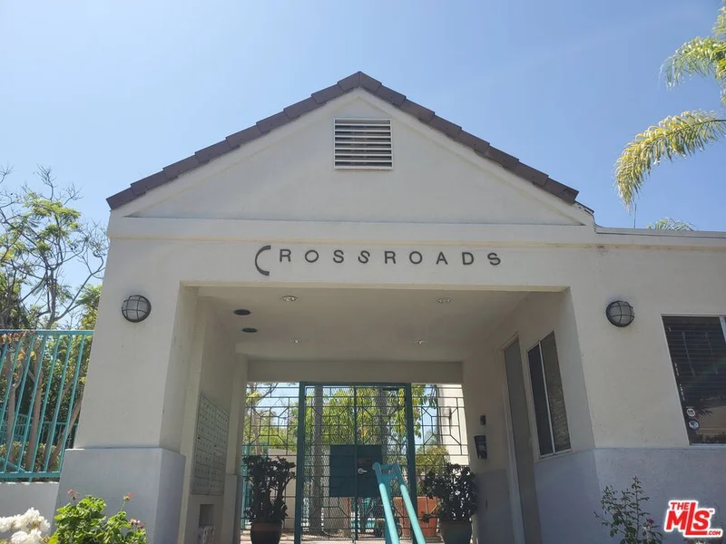 419 E Tamarack Avenue, Inglewood, CA 90301