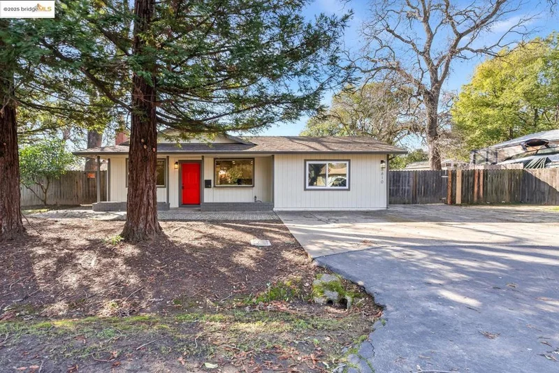 8810 Nimbus Way, Orangevale, CA 95662
