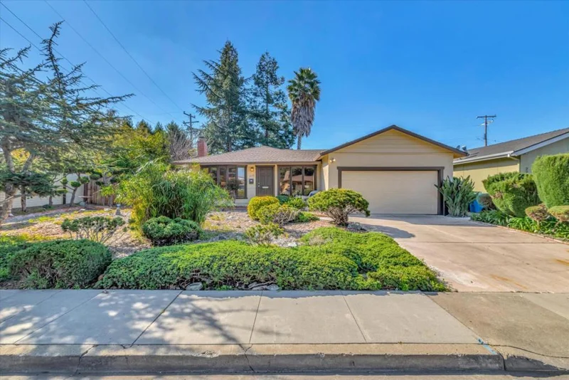 2722 El Sobrante Street, Santa Clara, CA 95051