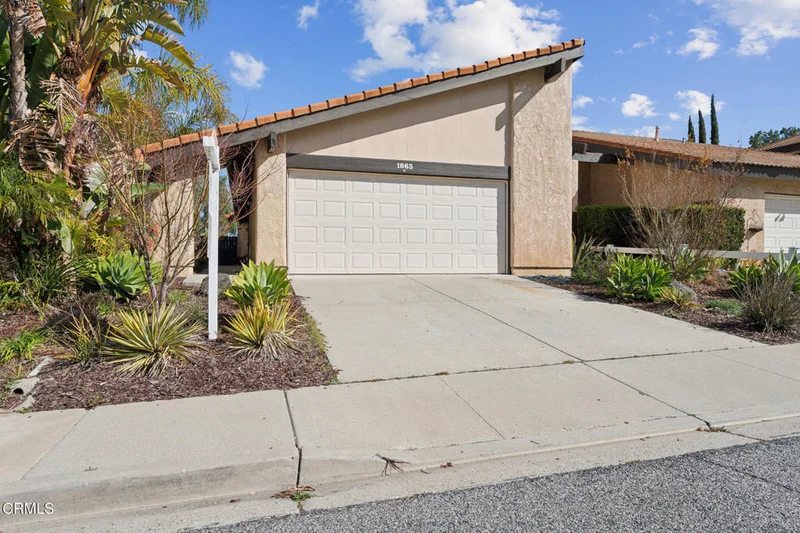 1863 Galway Lane, Newbury Park, CA 91320