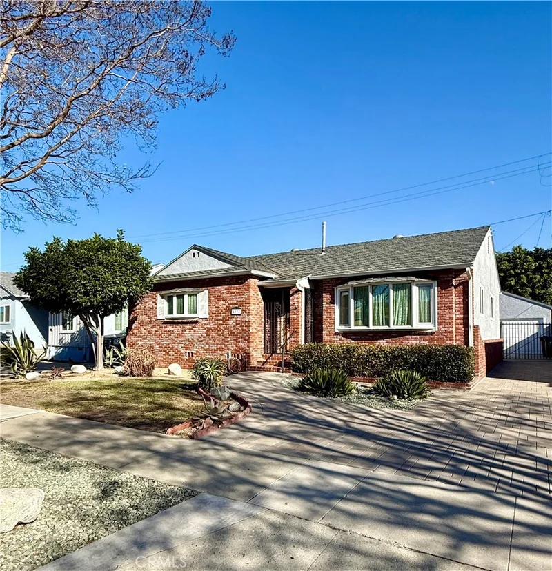 4138 Obispo Avenue, Lakewood, CA 90712