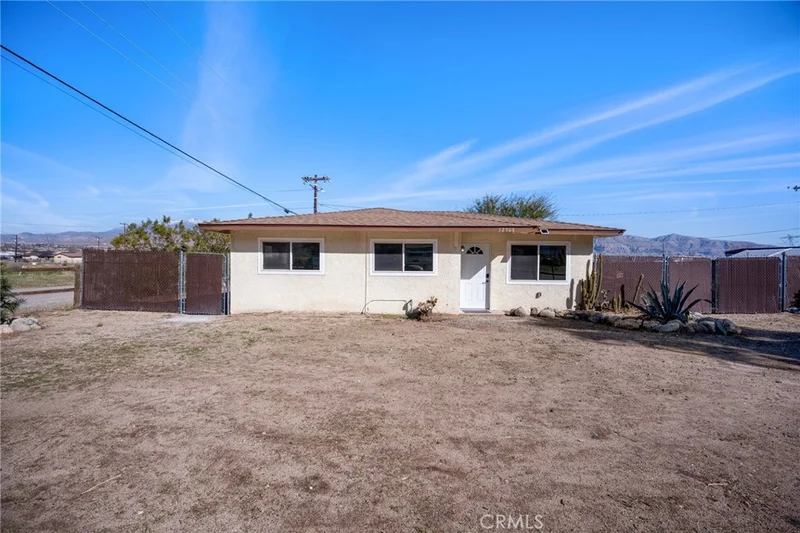 52008 Hattie Avenue, Cabazon, CA 92230