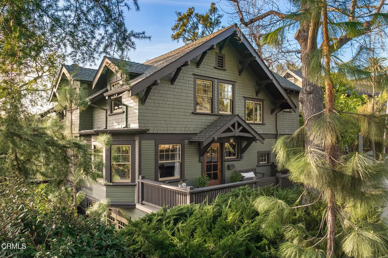 455 La Loma Road, Pasadena, CA 91105