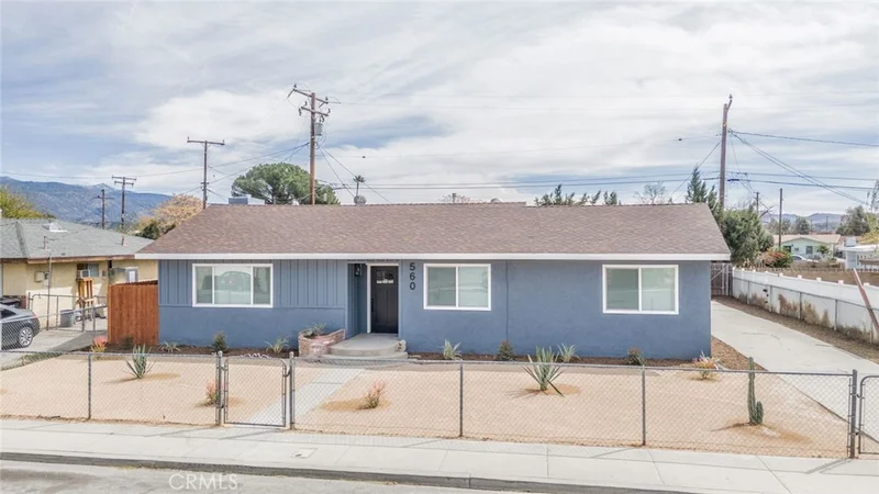 560 E Mead Street, San Jacinto, CA 92583