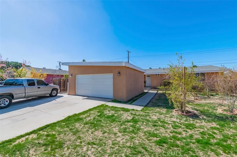 4154 Wheeler Street, Riverside, CA 92503