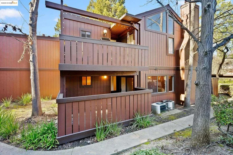 872 Camelback Place, Pleasant Hill, CA 94523