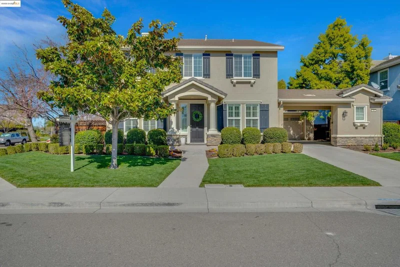 88 Bottlebrush Ct, Oakley, CA 94561