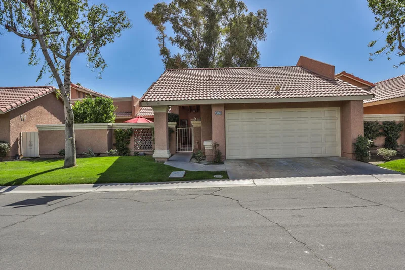 42254 Sand Dune Drive, Palm Desert, CA 92211