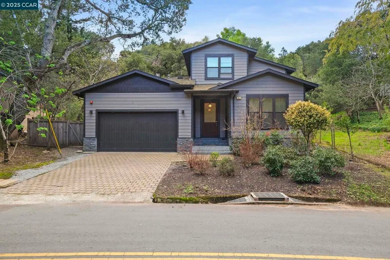 51 Camino Del Diablo, Orinda, CA 94563